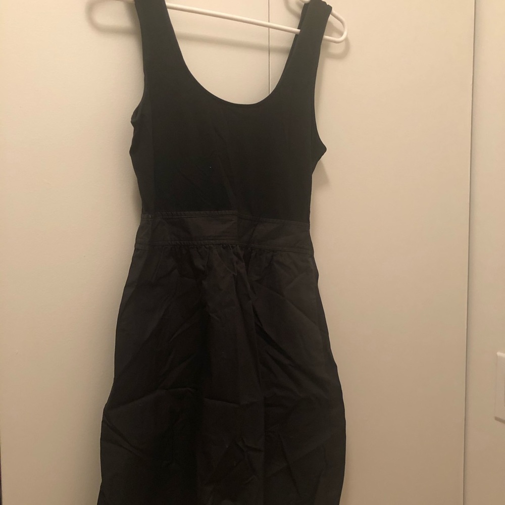 theory black sleeveless dress xs